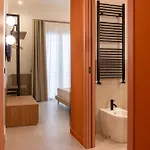 Alcova In Centro ゲストハウス 4*