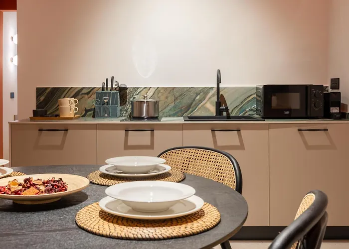 Konukevi Alcova In Centro